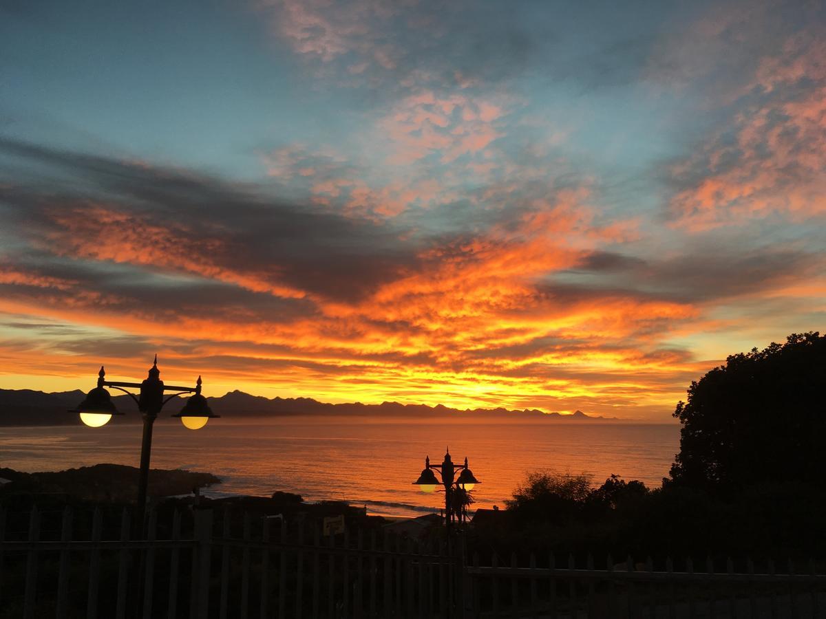 5Th House B&B Plettenberg Bay Eksteriør billede